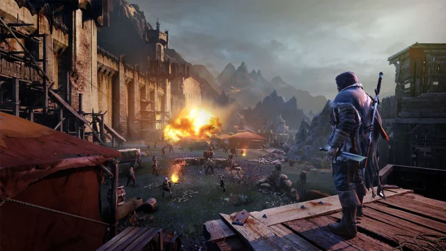 685